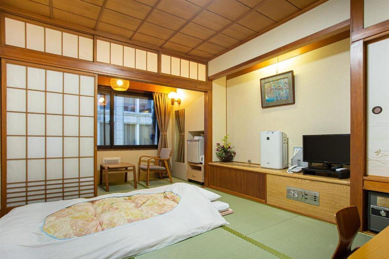 Kaneyoshi Ryokan Ōsaka Exterior foto